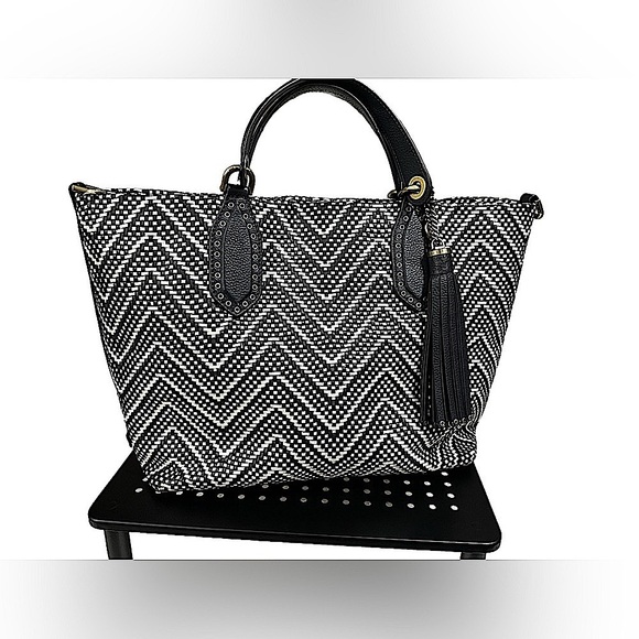 EUC-Michael Kors-Brooklyn Leather Woven Large Satchel - Picture 1 of 17